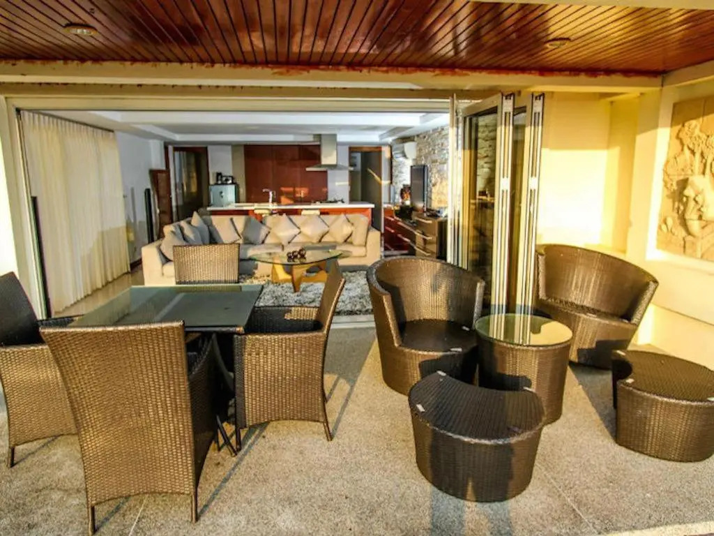 2 Pools And Seaview! Villa Serena 6Br, Klong Khong