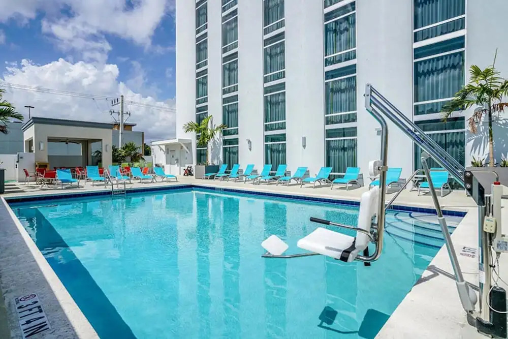 Hotel Morrison FLL Airport
