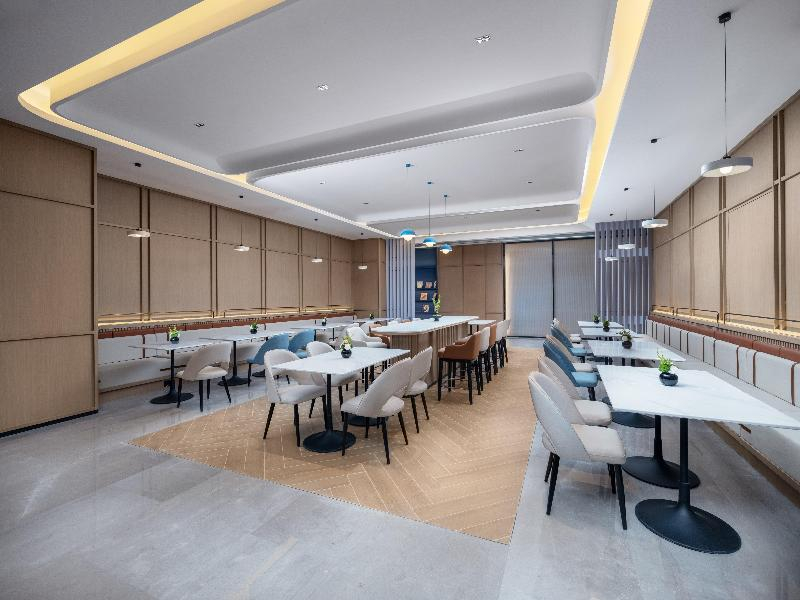 Holiday Inn Express Luoyang Nanchang Road by IHG