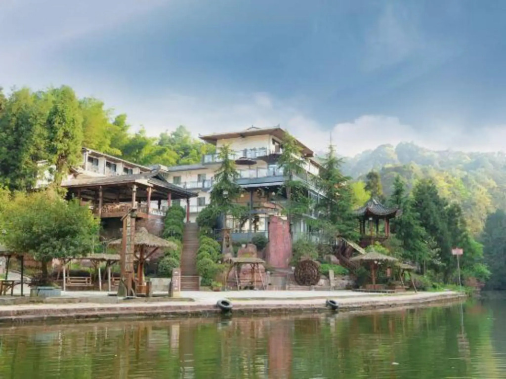 Shanlin Holiday Hotel