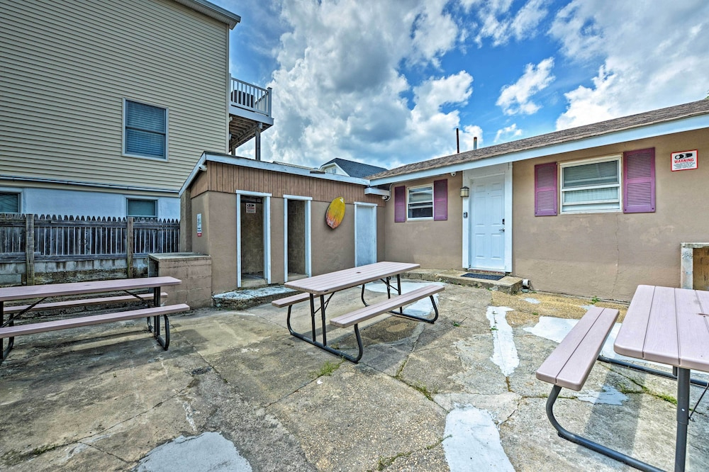 Inviting Seaside Heights Apt < 1 Mi to Beach!