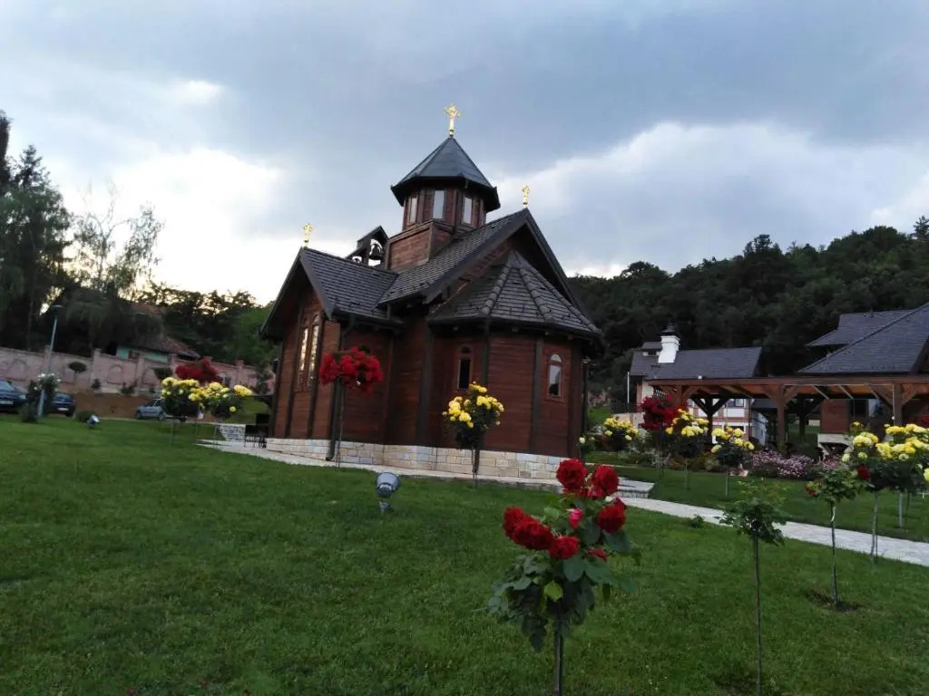 RA Apartmani Vrdnik