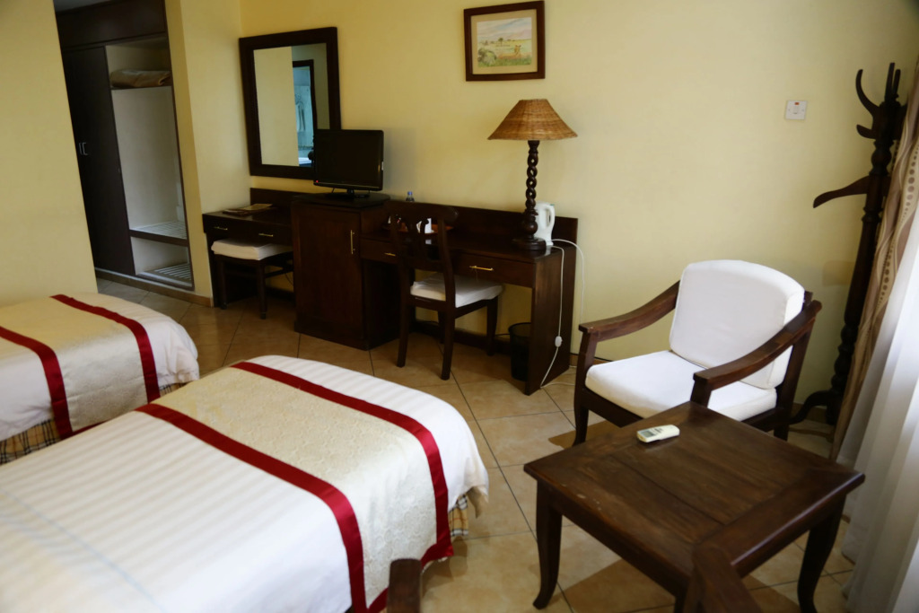 New Safari Hotel