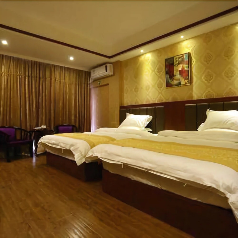 Aier Hotel