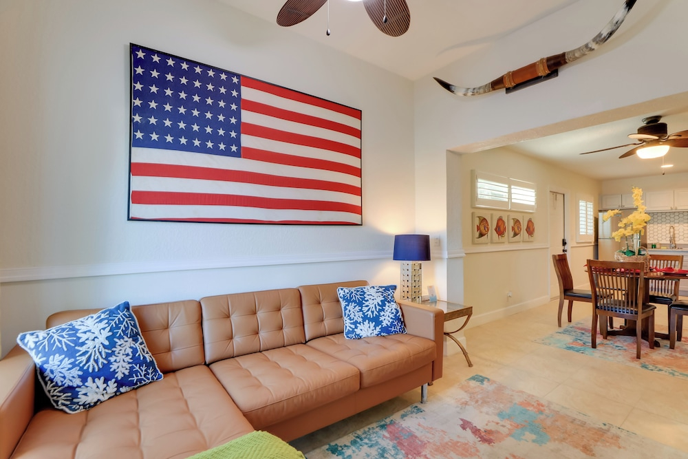 1 Block to John's Pass: Condo w/ Shared Dock!