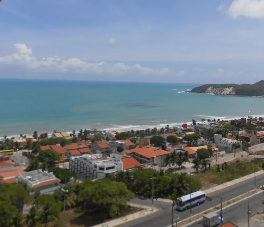 Flats com vista Mar em Ponta Negra - 300m da Praia