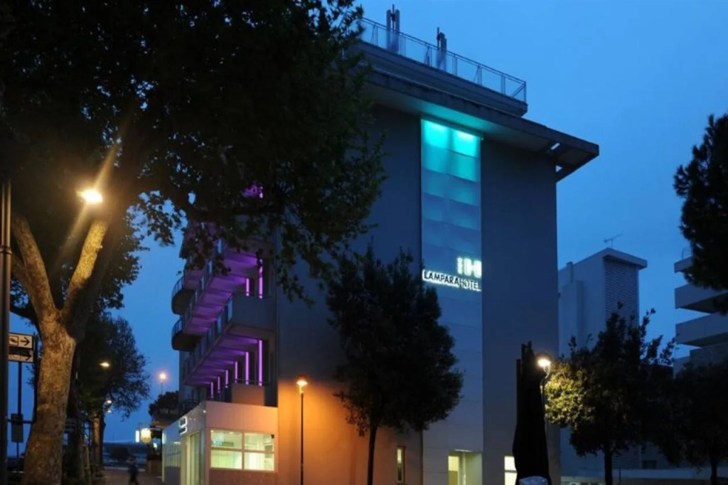 Hotel Lampara