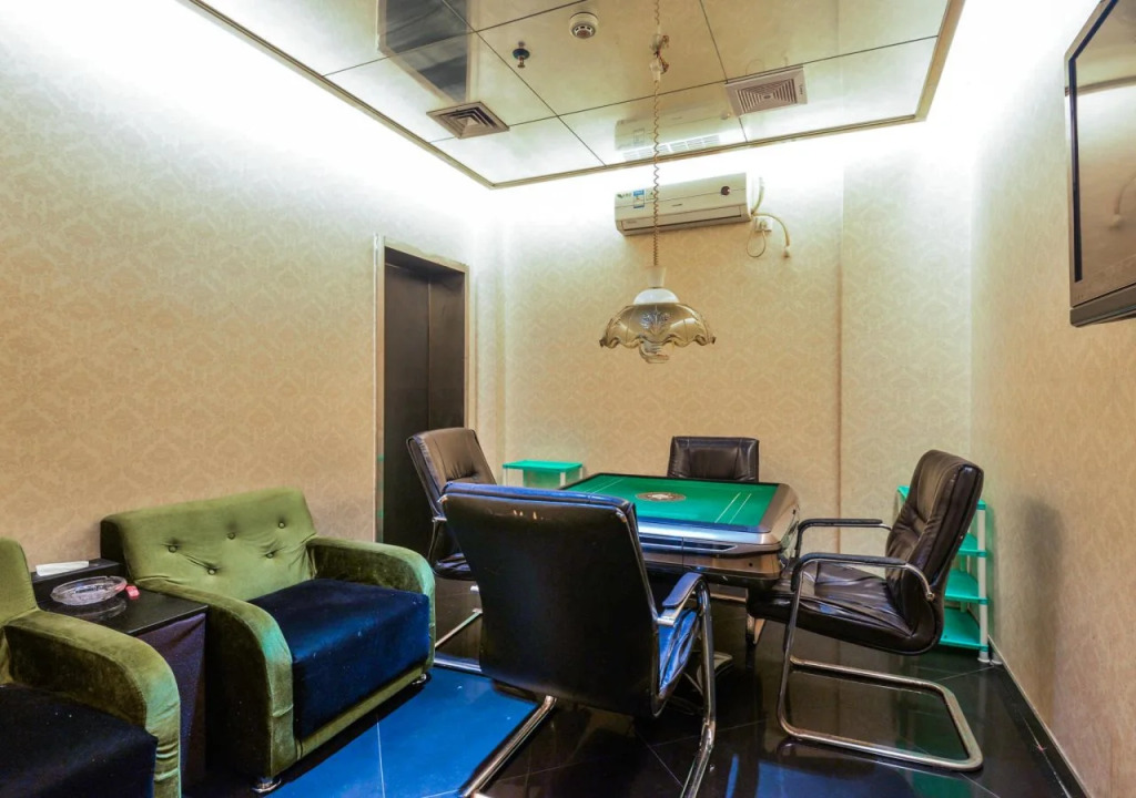 Gangrun East Asia Hotel