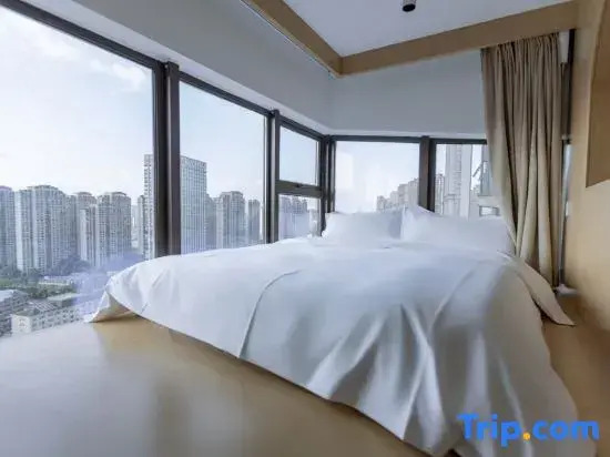 Two To Tu Hotel