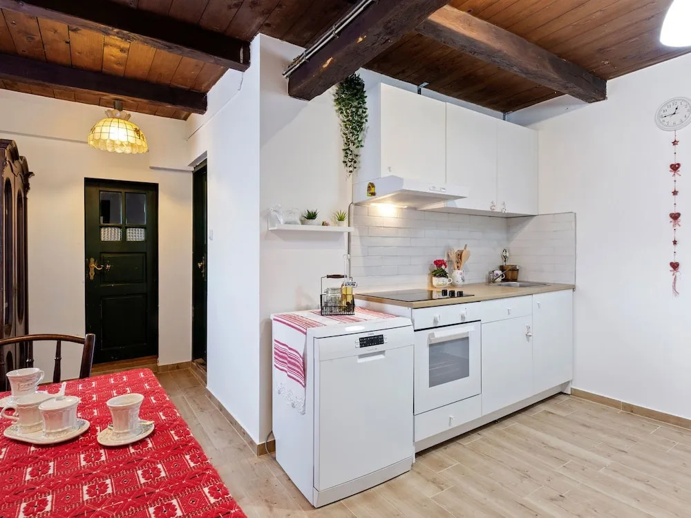Traditional Holiday Home in Zagreb with Garden