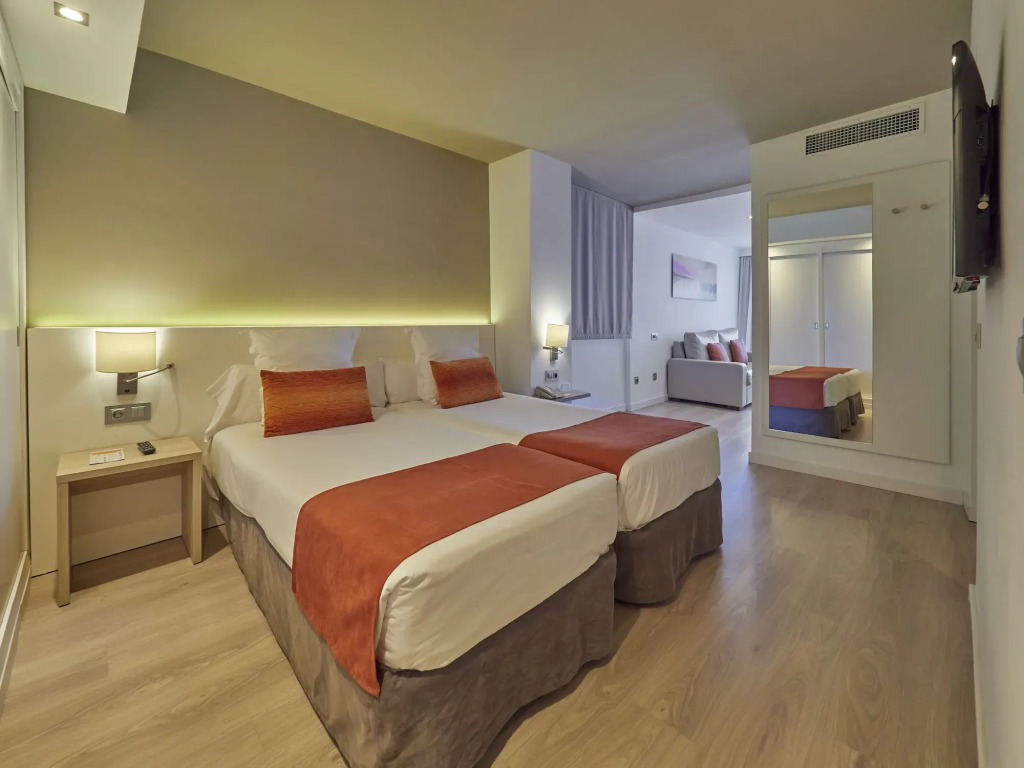 BQ Augusta Hotel