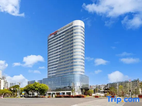 Hampton by Hilton Jiujiang Changhong Revenue
