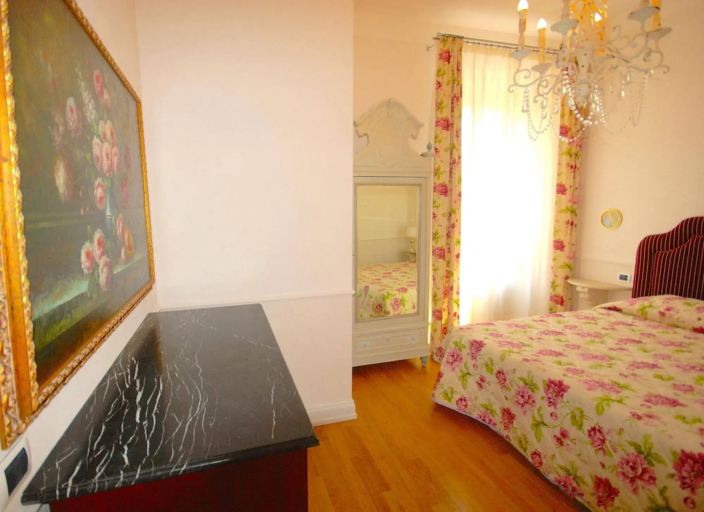Apartments In Pistoia