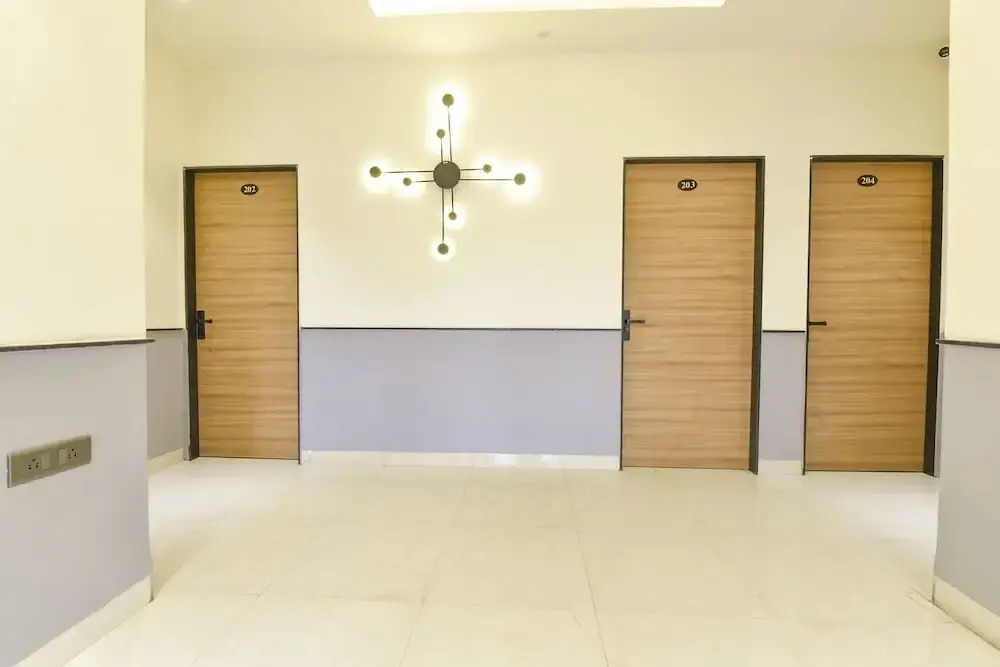 Fabhotel Kesar