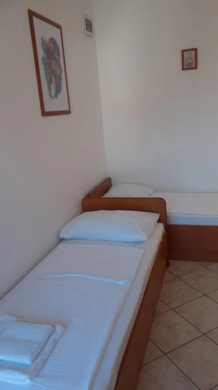 Dobri - 500 m from beach - A4(2+2)