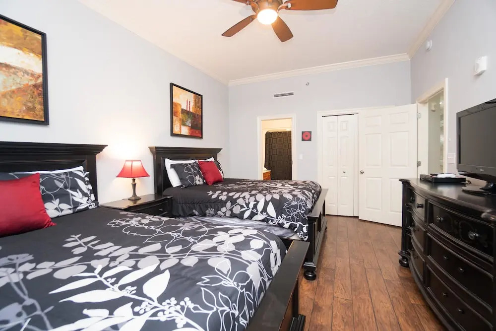 Phoenix West 505 Apartment 3