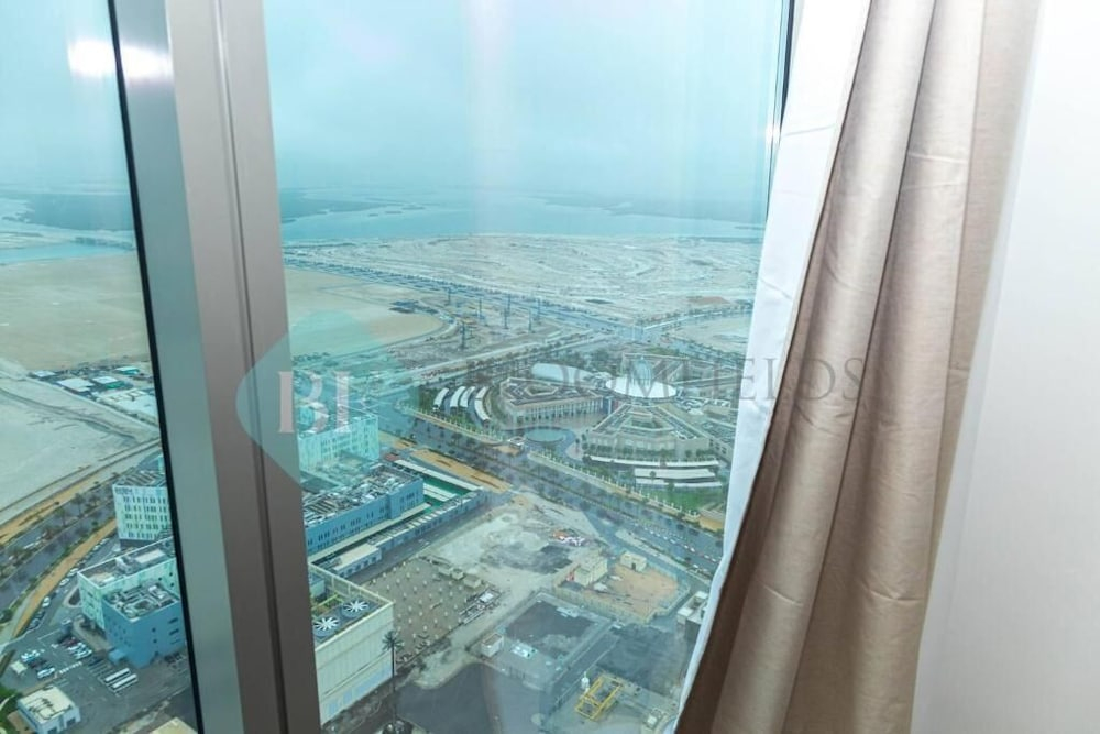 Bloomfields 1BR Sky View at Gate Tower