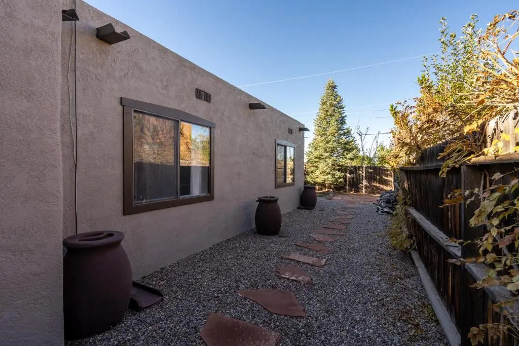 Casa Escondido