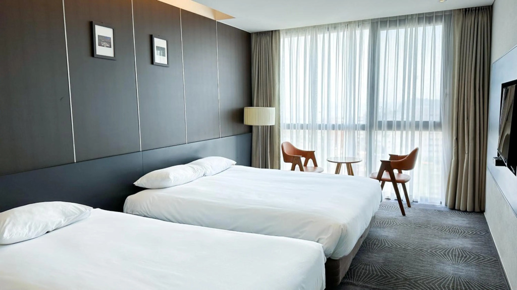 Golden Daisy Hotel