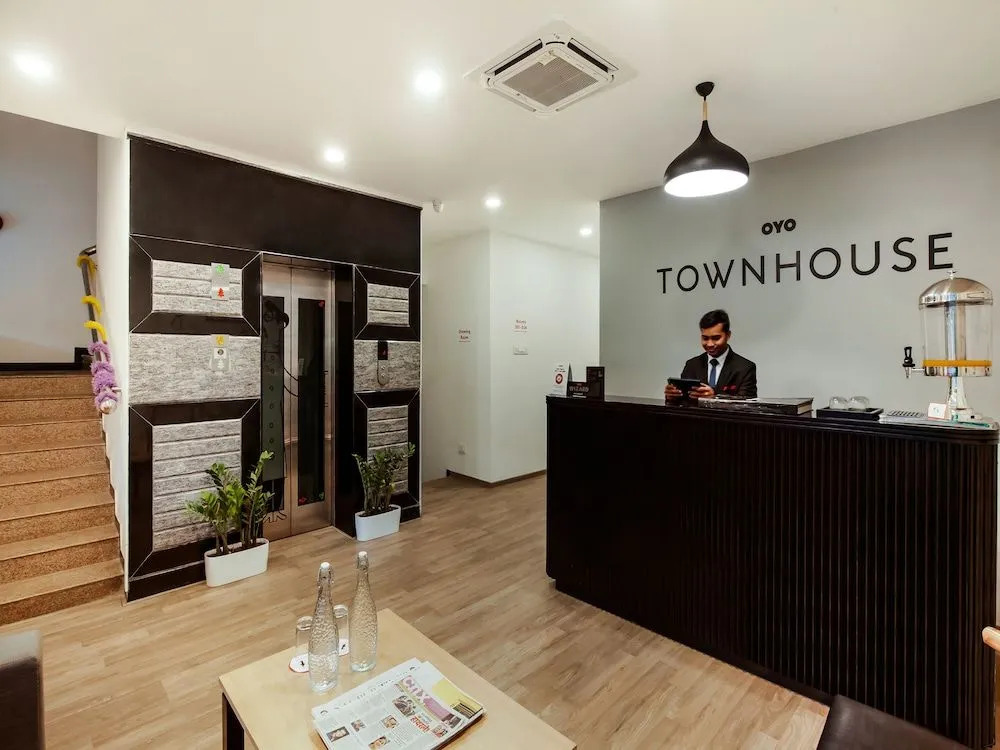 OYO Townhouse 075 Nagpur Airport