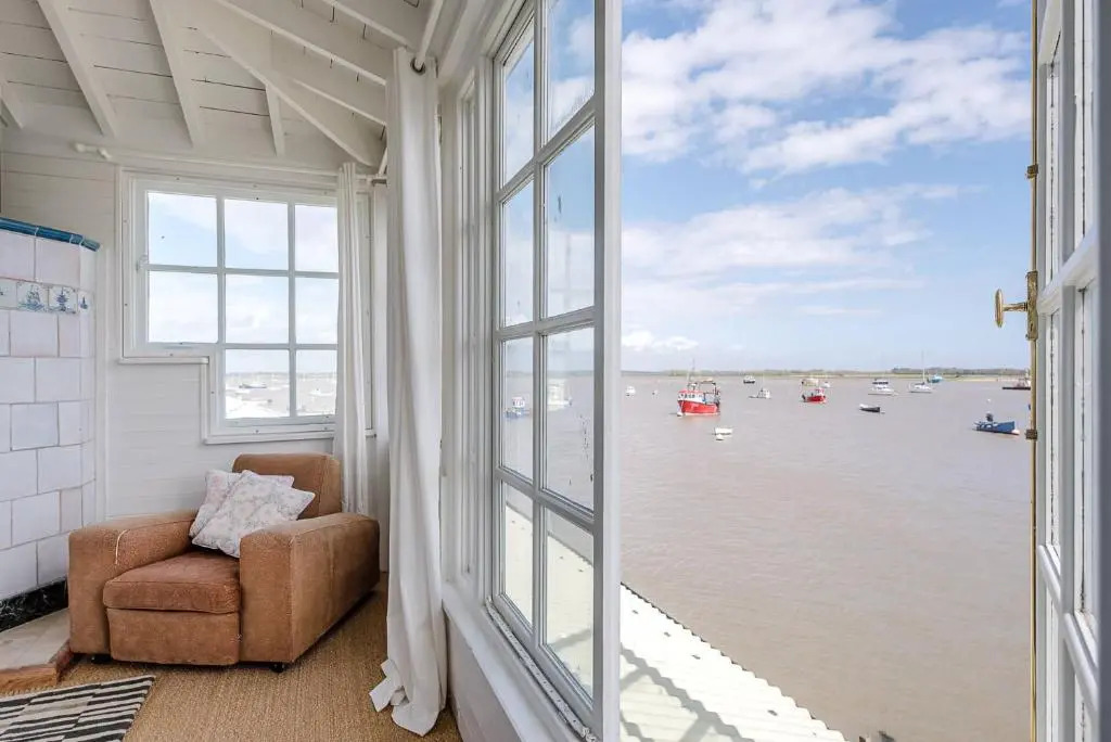 The Boathouse Felixstowe Ferry Air Manage Suffolk