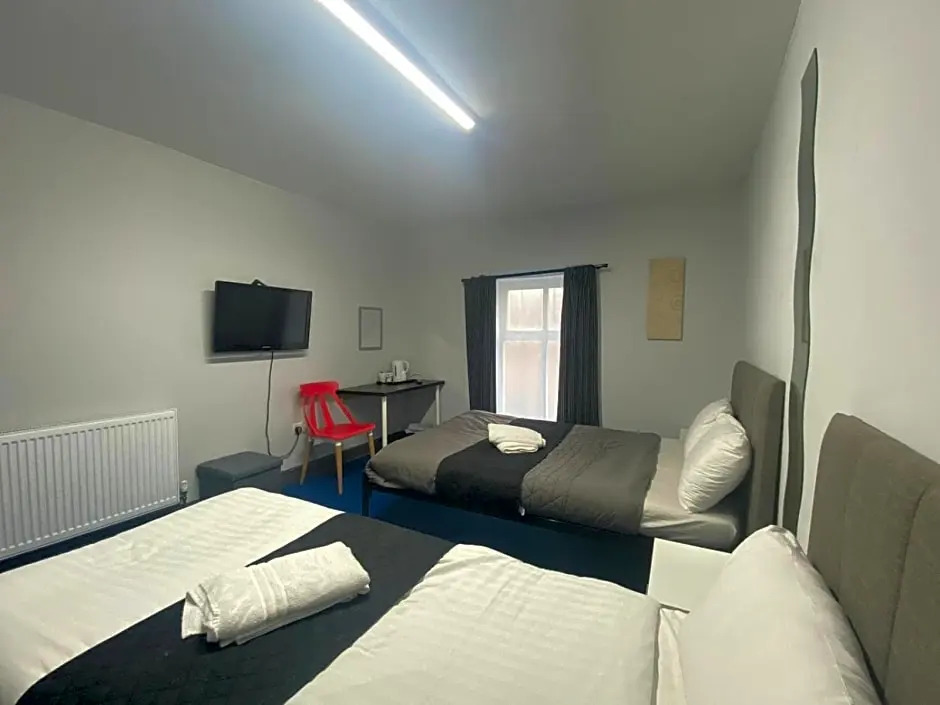 BEST DEAL - Kings Hotel