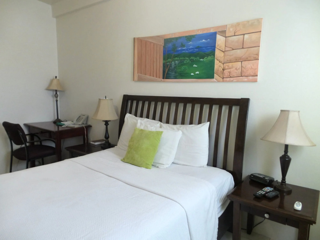 Grooms Beach Villa & Resort
