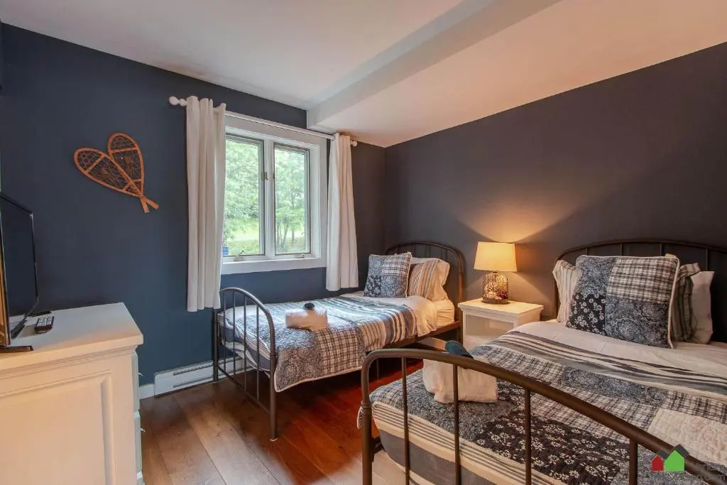 Unique Tremblant view -fancy fully equipped apartment