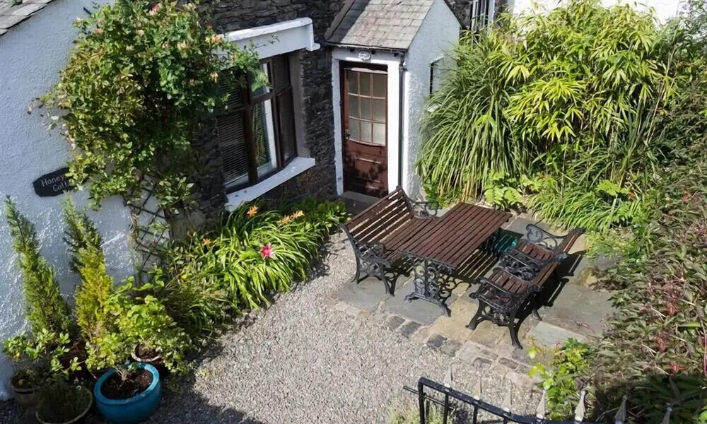 Honeysuckle Cottage