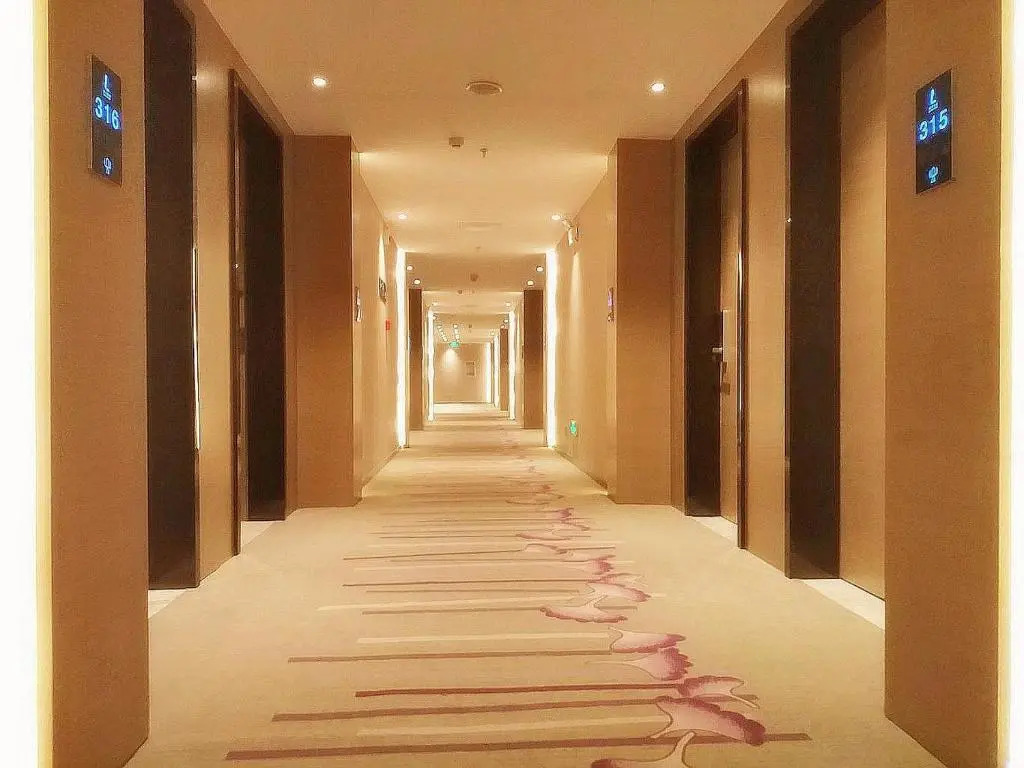 Lavande Hotel Ji'an Gongye South Road