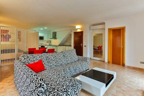 Luxury Studio Apartment La Plaza
