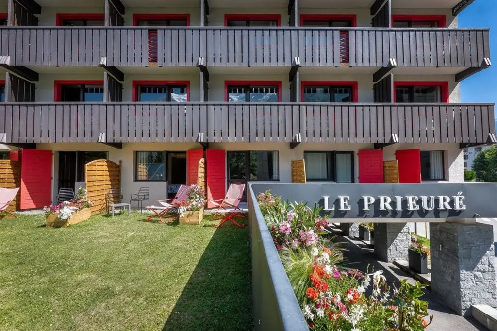 Chalet Hôtel le Prieuré and SPA