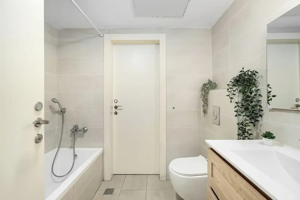 MAMAD - Sea Breeze Netanya Retreat by Sea N Rent
