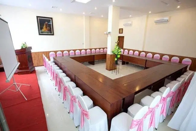Tin Hoa Hotel 1