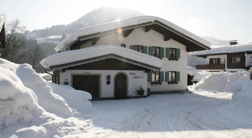 Haus Joschi