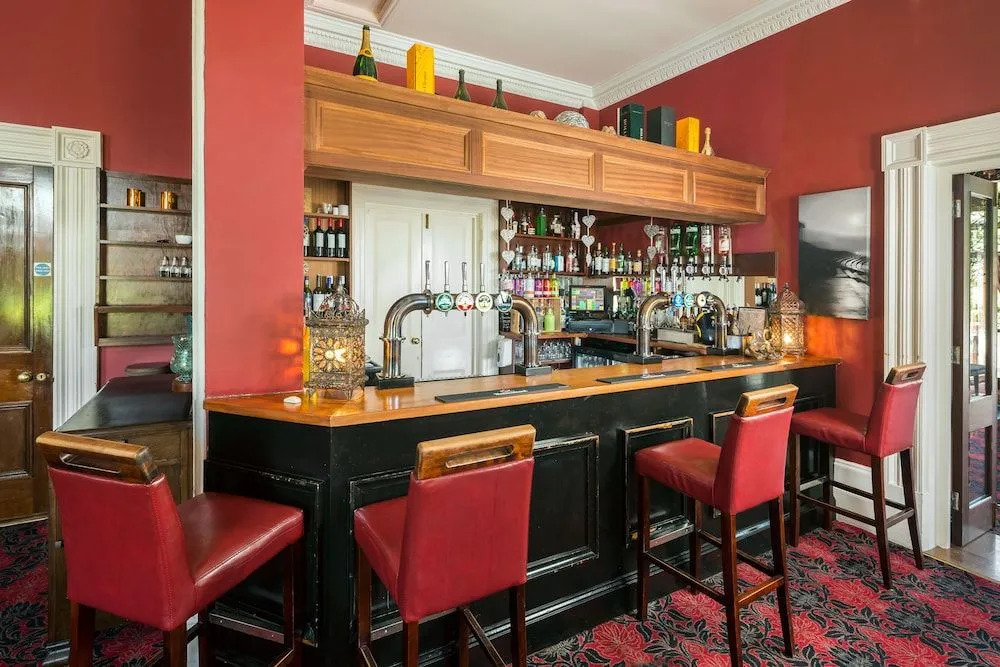 Greenhill Hotel