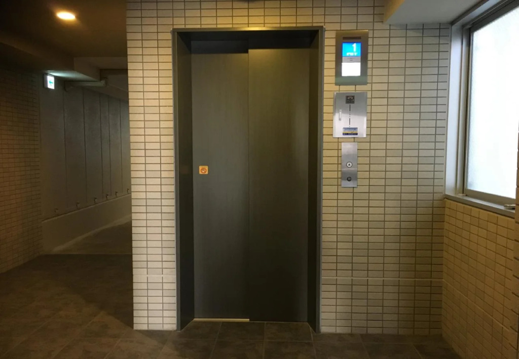 OF High Grade Nippombashi Apartment No2