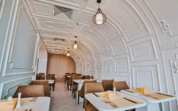 La Vague Hotel