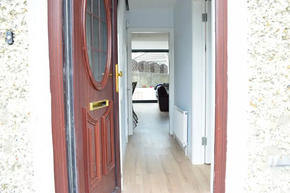 2 Bedroom Modern Family Home