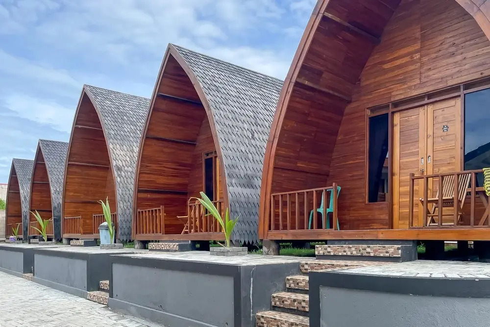 RedDoorz Plus at Pantai Sayangheulang Garut