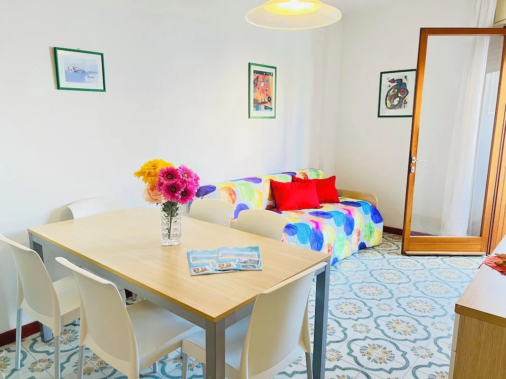 Sea View Apartment - Beahost