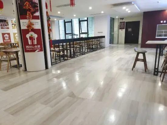 Guanhai Yunxuan Holiday Apartment