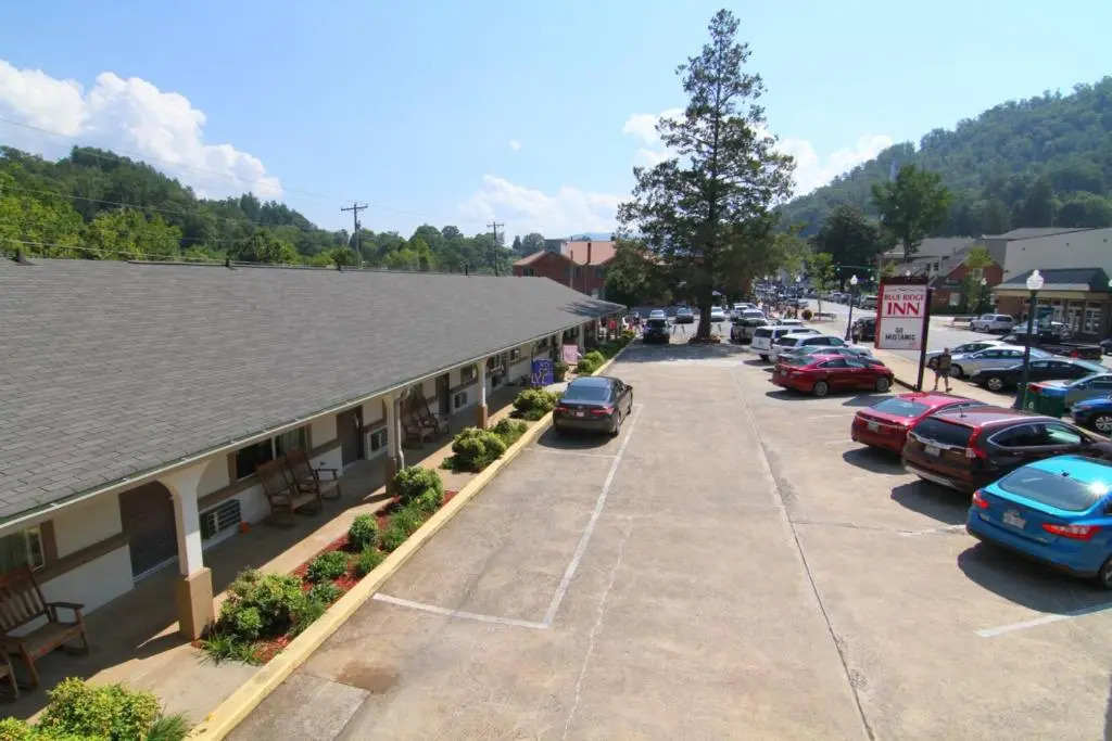 Blue Ridge Inn