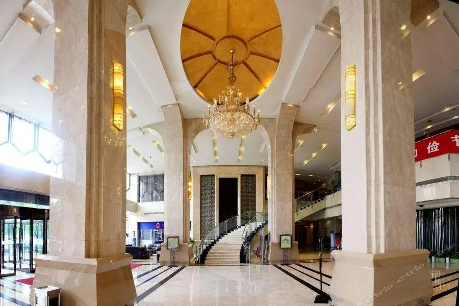 Eden International Hotel