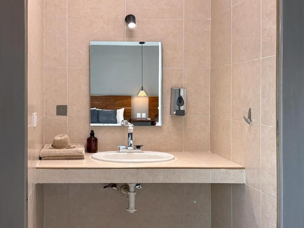 Vica Mayan Guest House - By Aloja RV