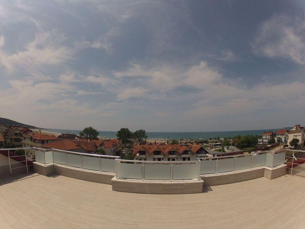 Engin Otel