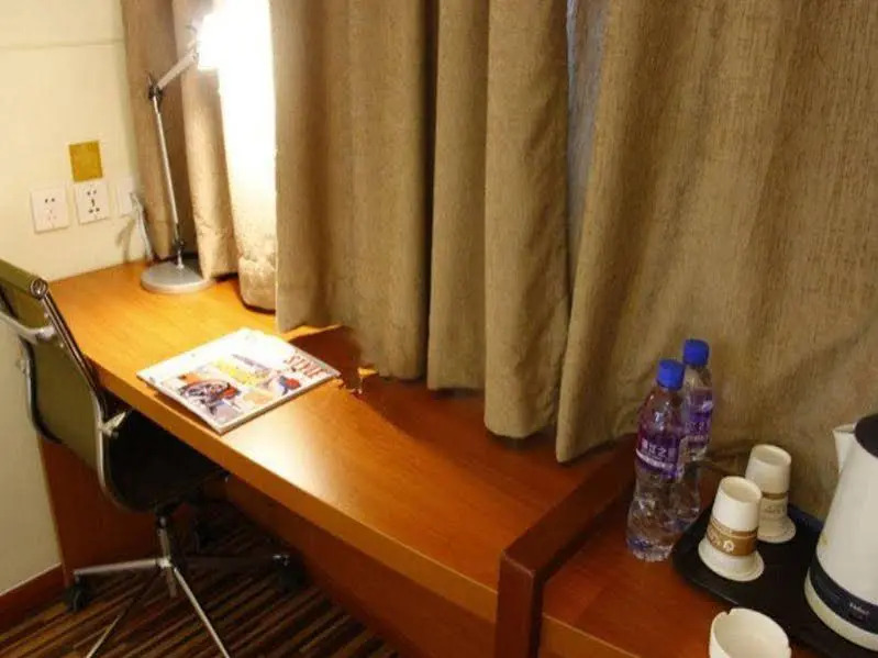 Goldmet Inn Shenyang Huaiyuan Gate