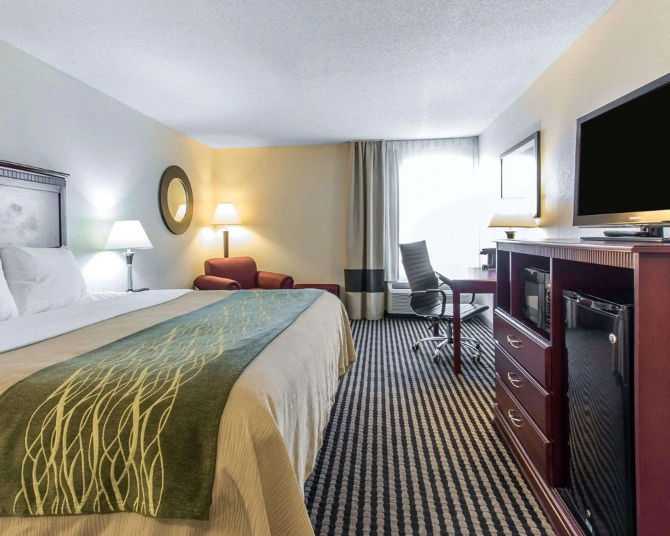 Comfort Inn Birmingham - Irondale