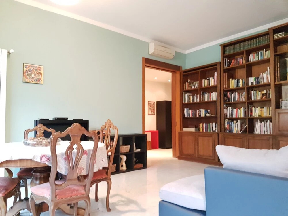 Sant' Ambrogio Apartment - San Vittore
