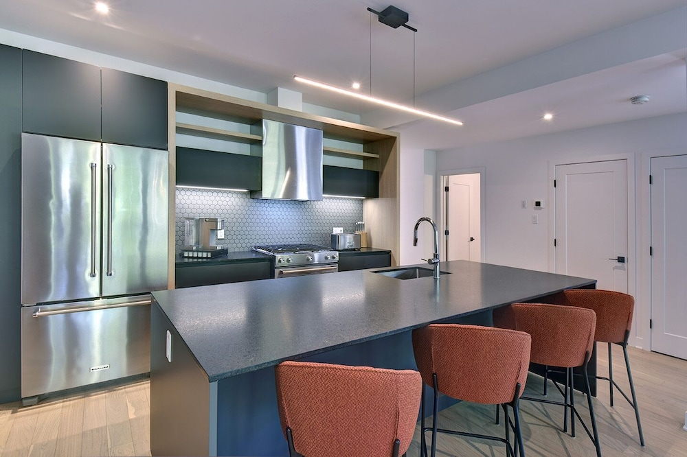 101 Verbier Building 3